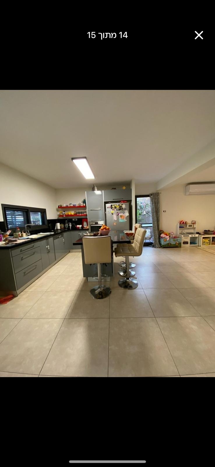 vehicle-9