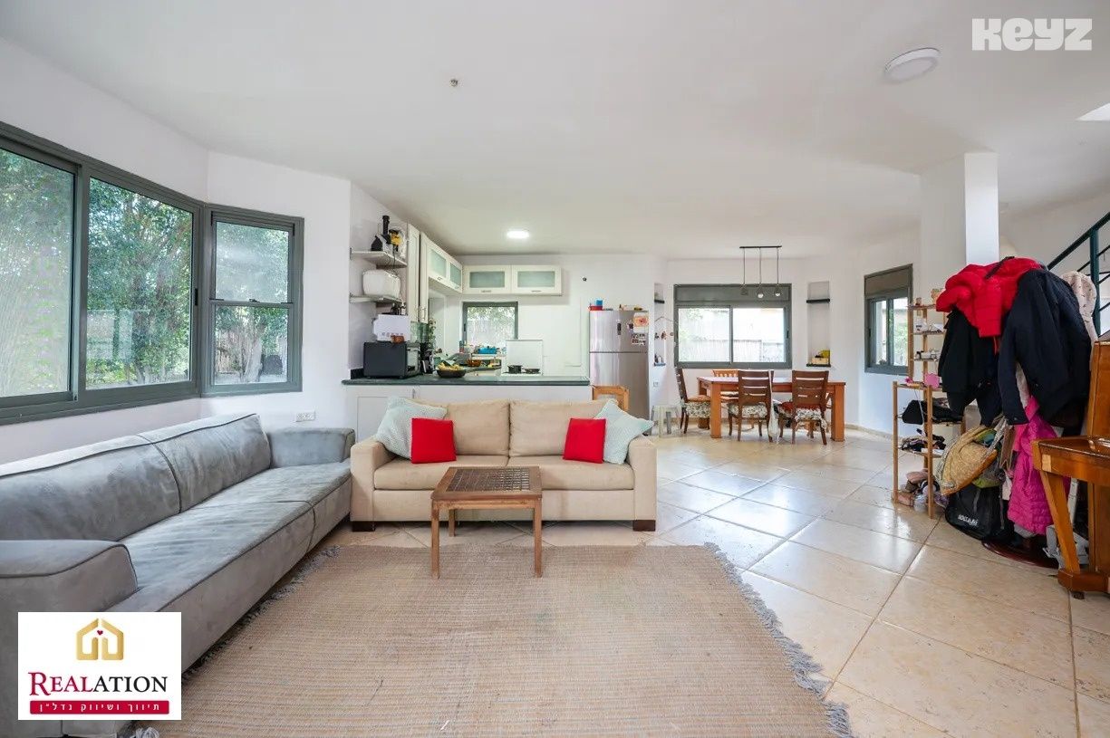 vehicle-1