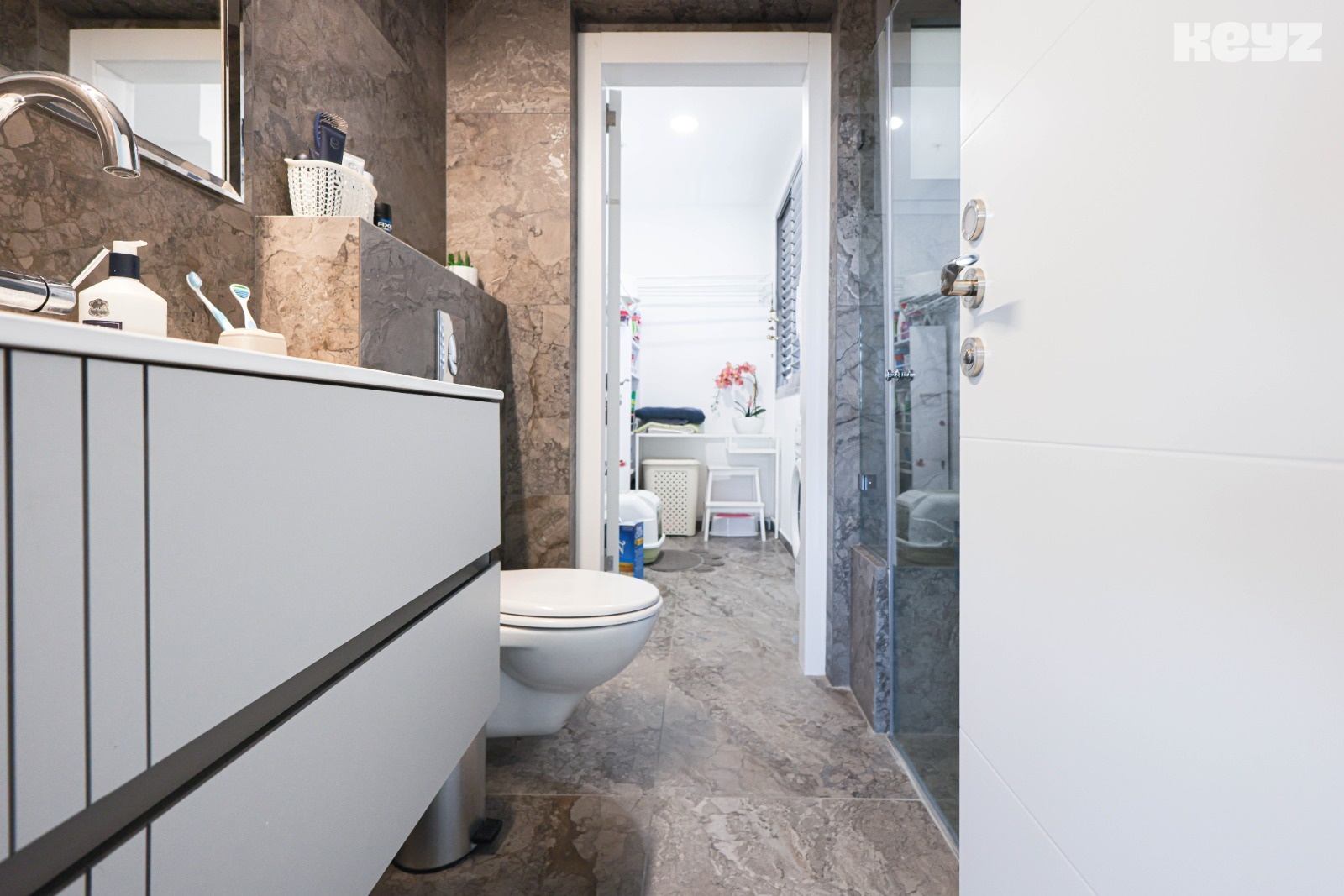 vehicle-8