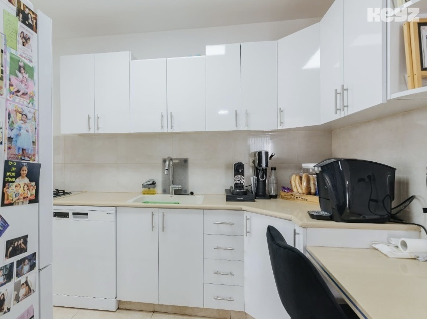 vehicle-3