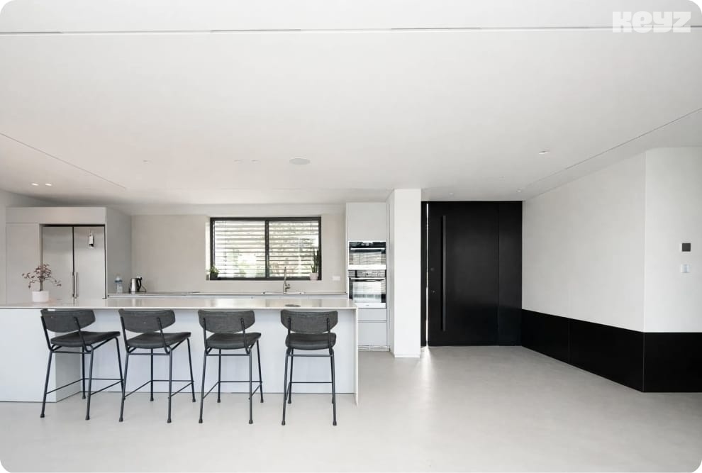 vehicle-4