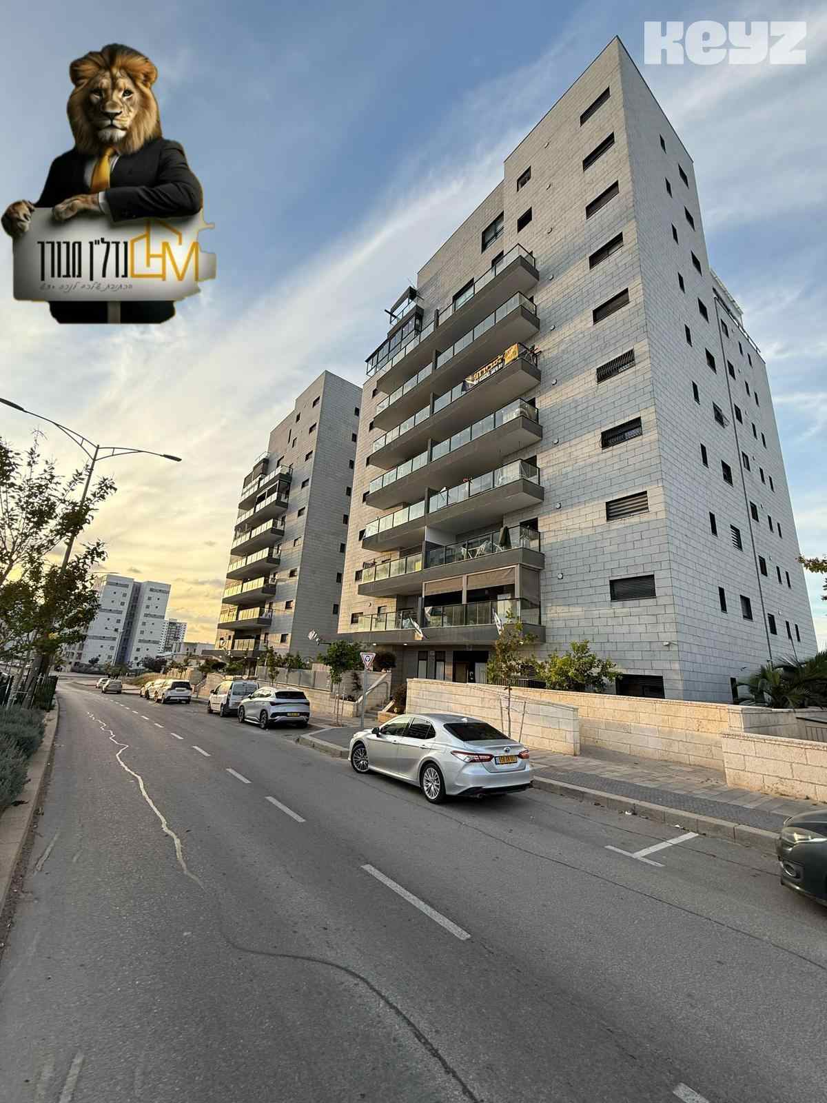 vehicle-3