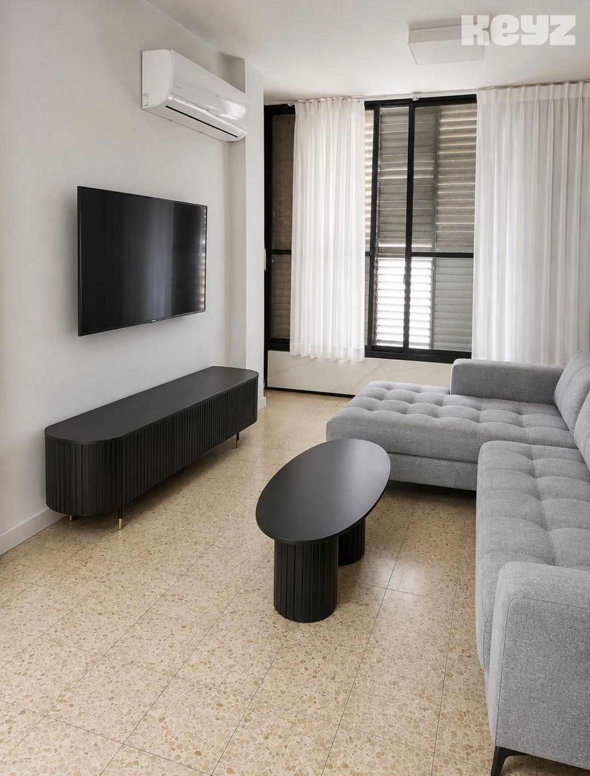 vehicle-4