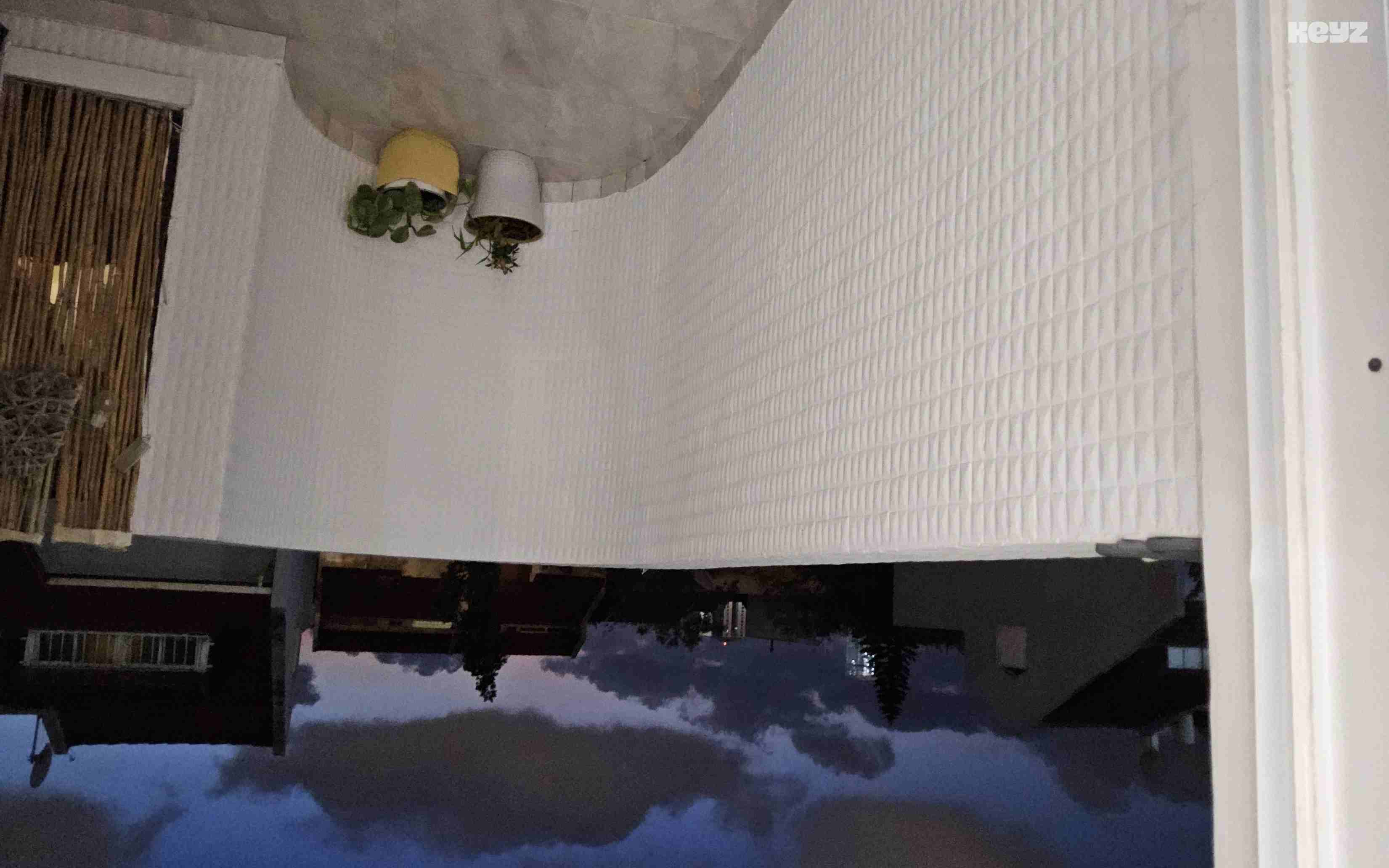 vehicle-4