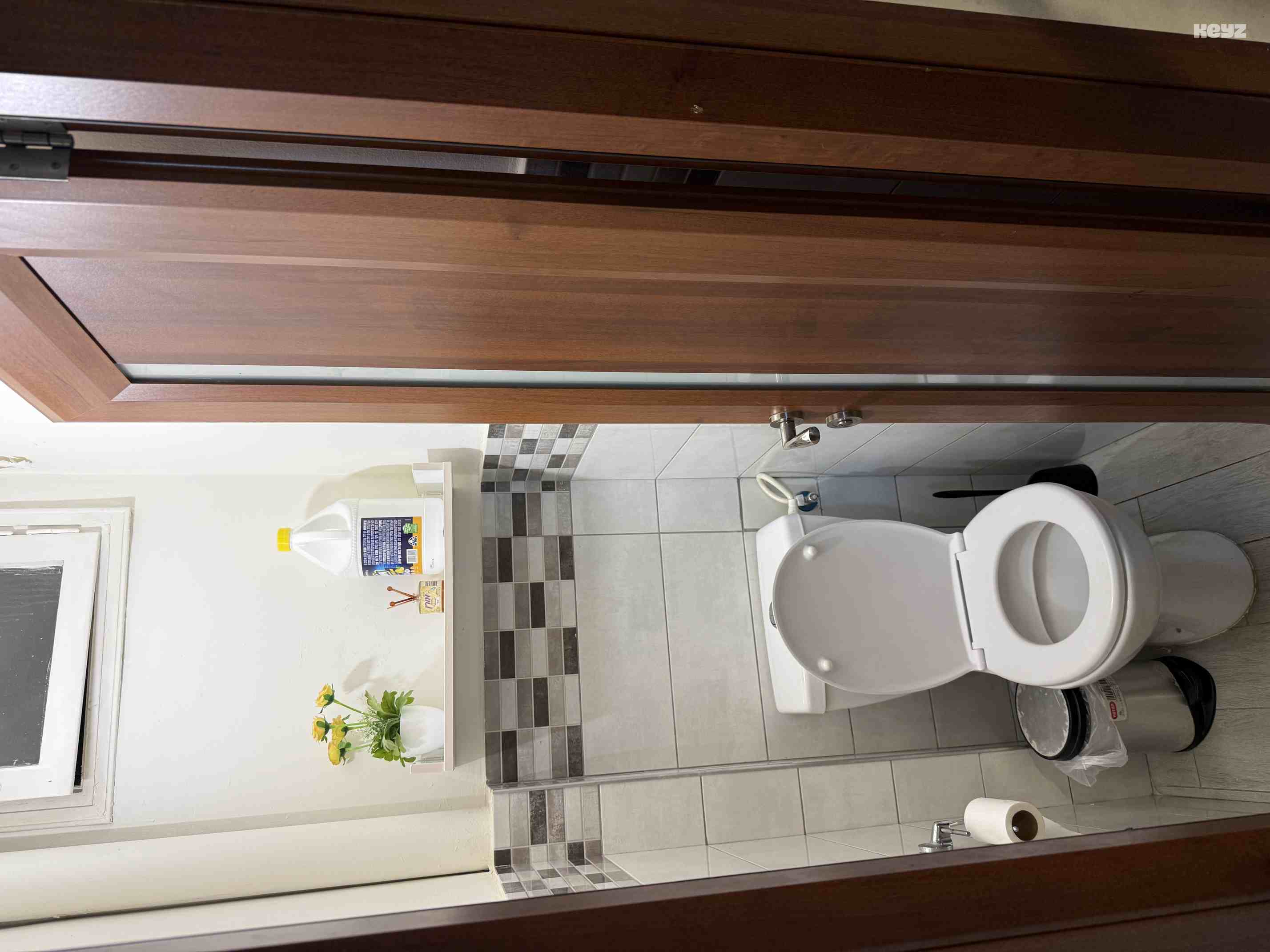 vehicle-9