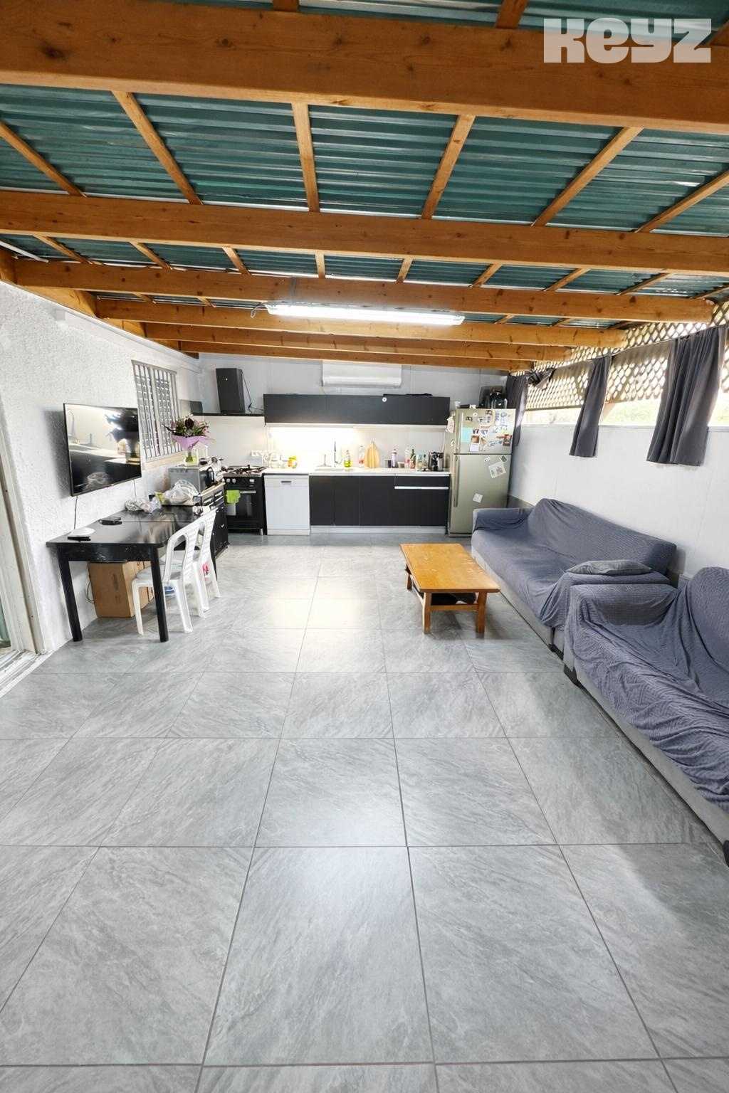 vehicle-1