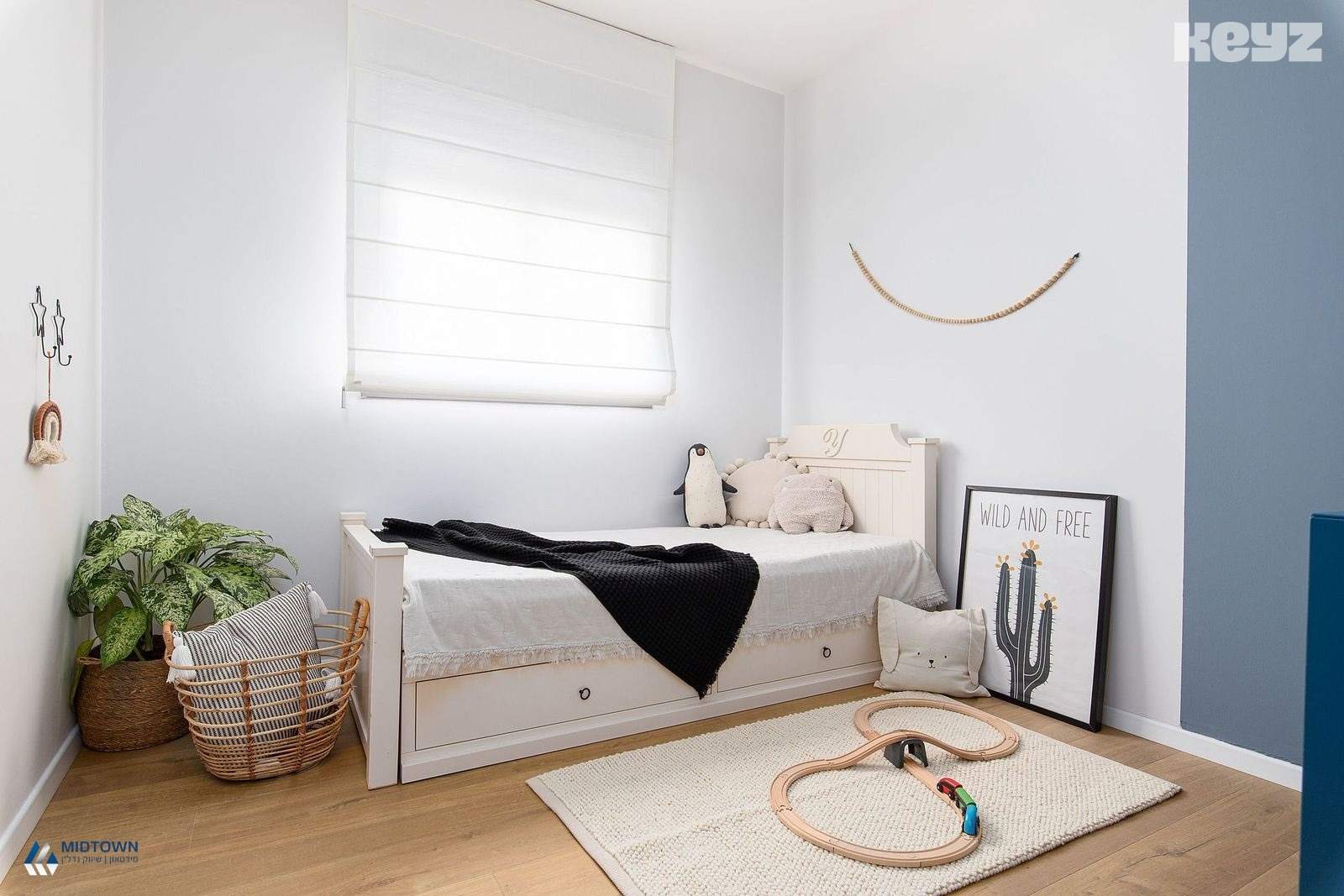 vehicle-10