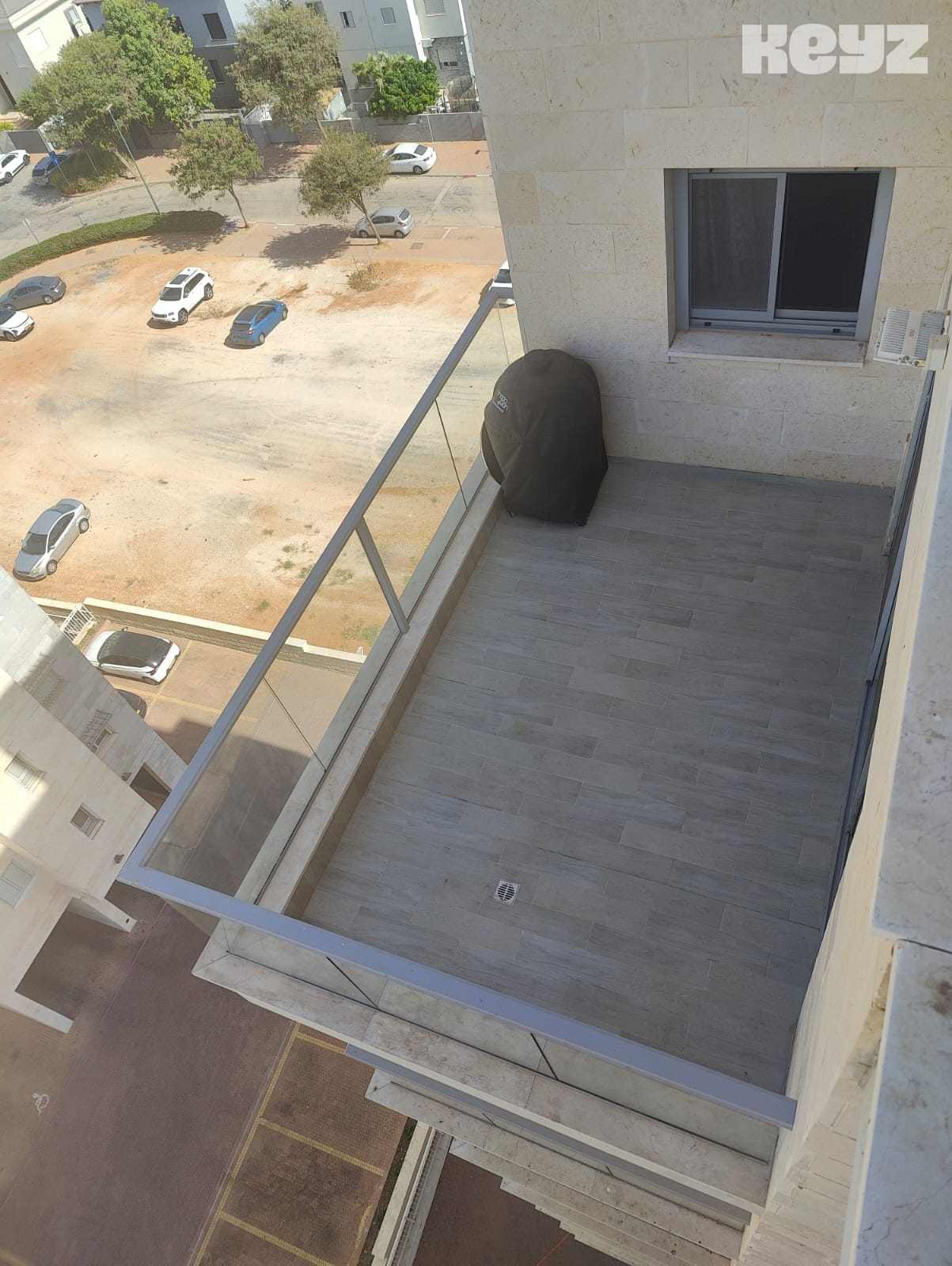 vehicle-5