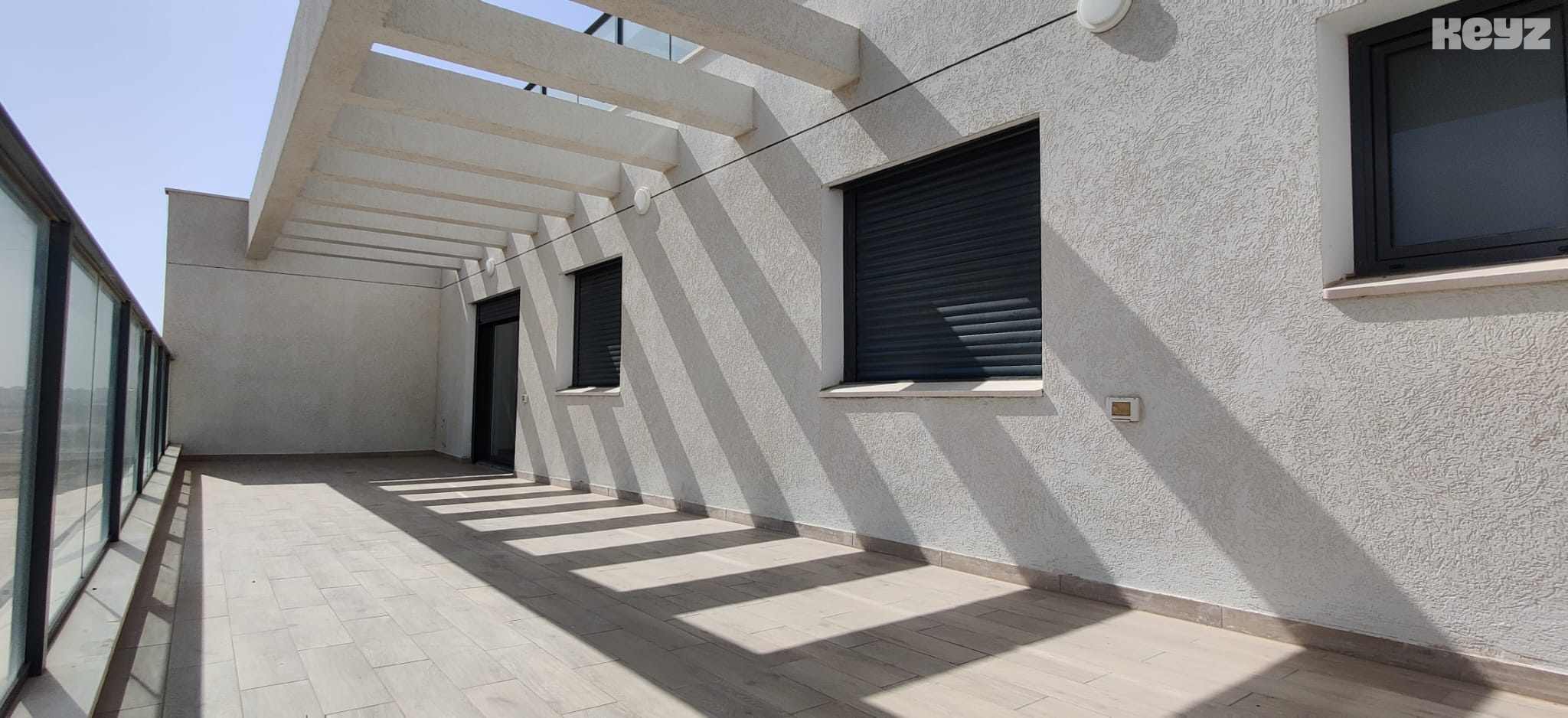 vehicle-11