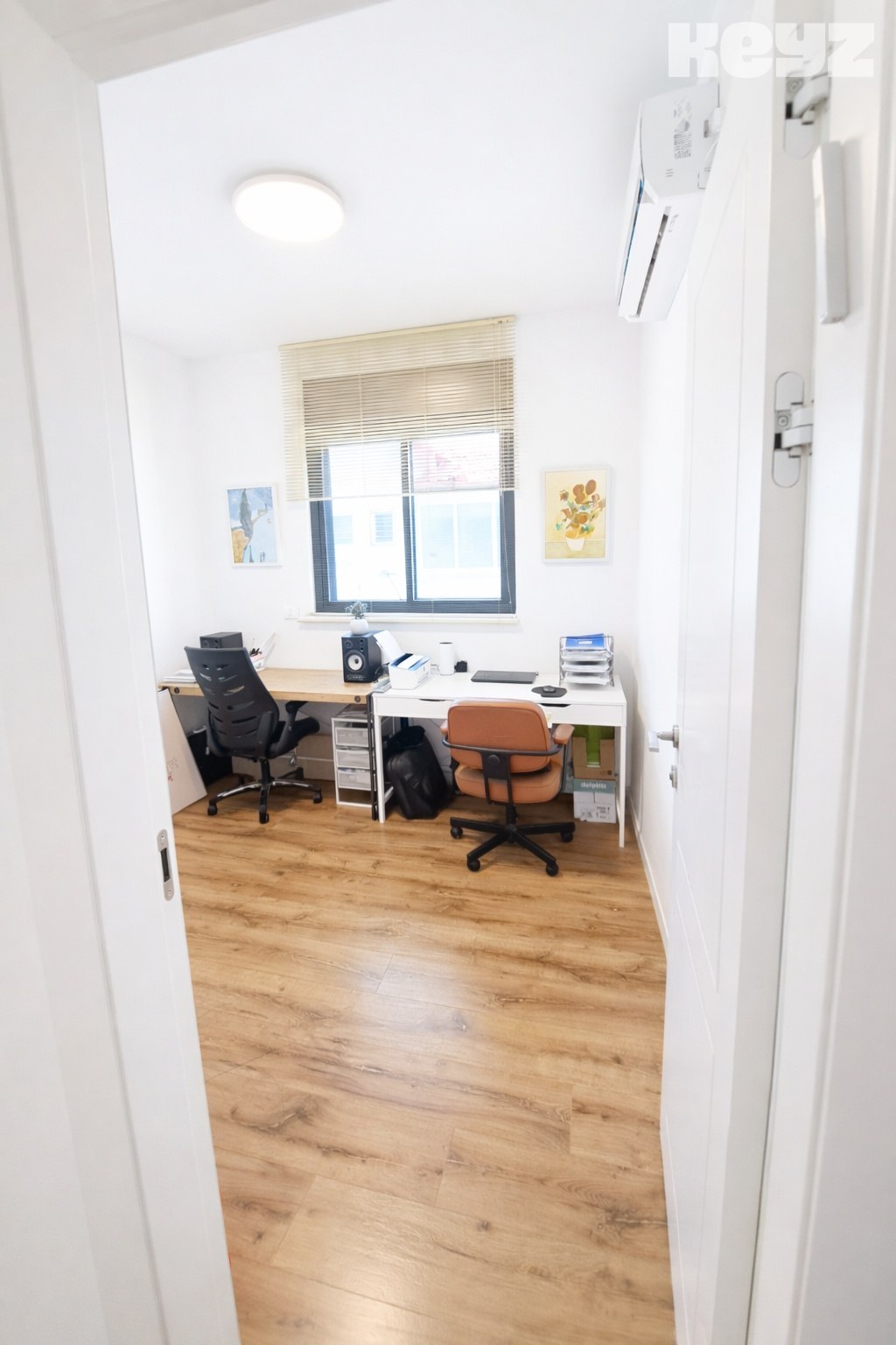 vehicle-9