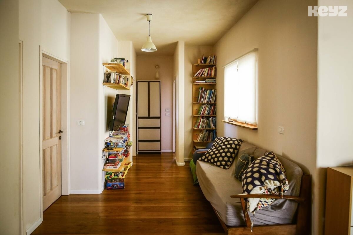 vehicle-5