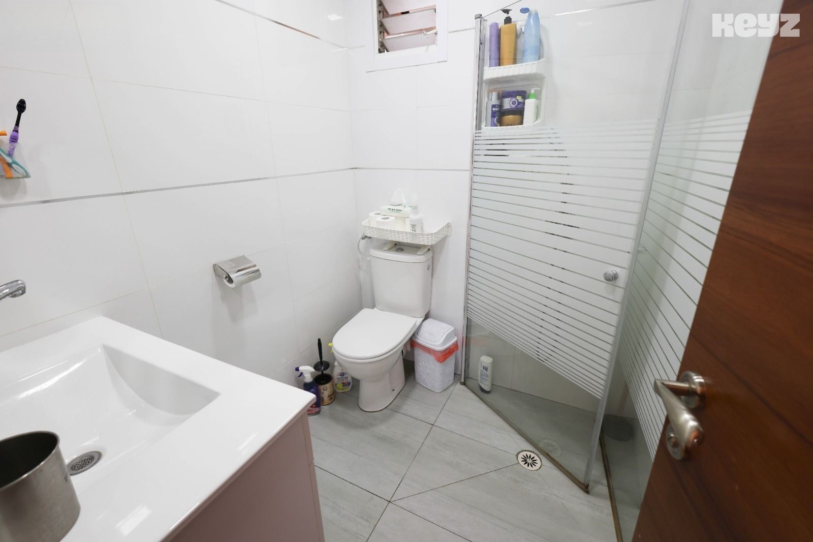 vehicle-8