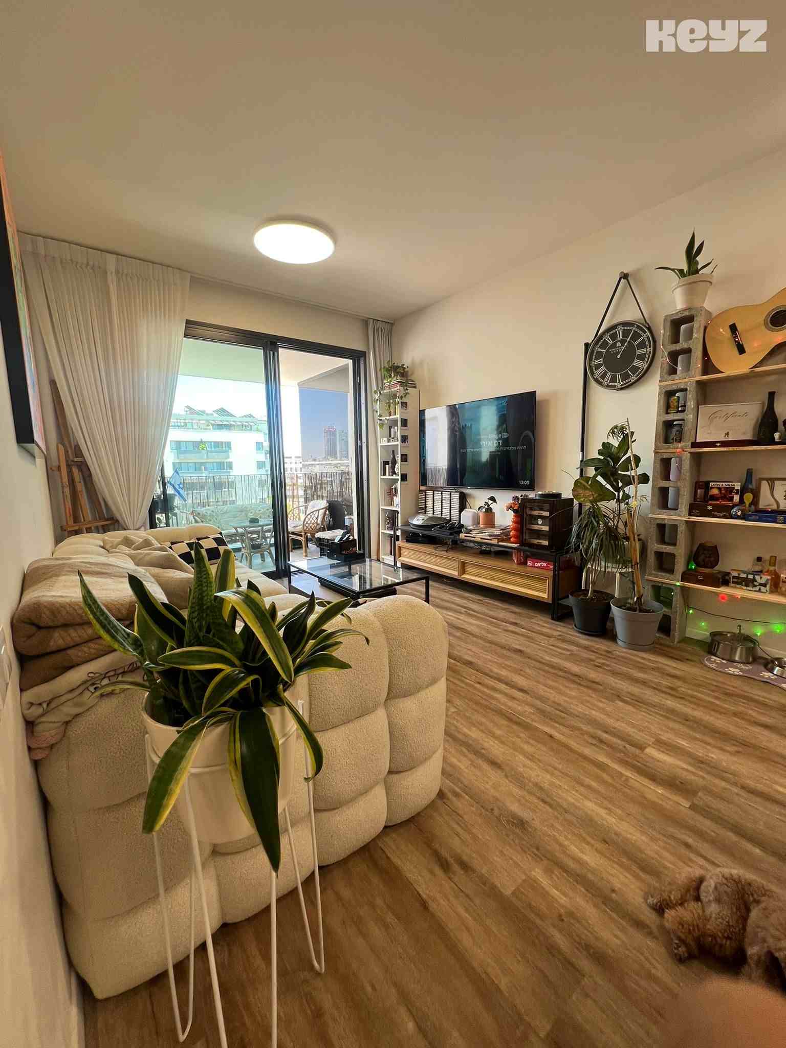 vehicle-5