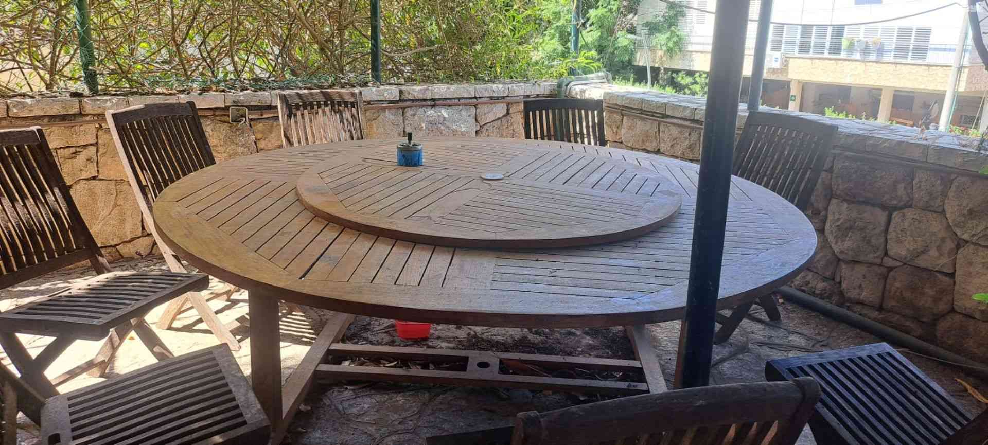 vehicle-9
