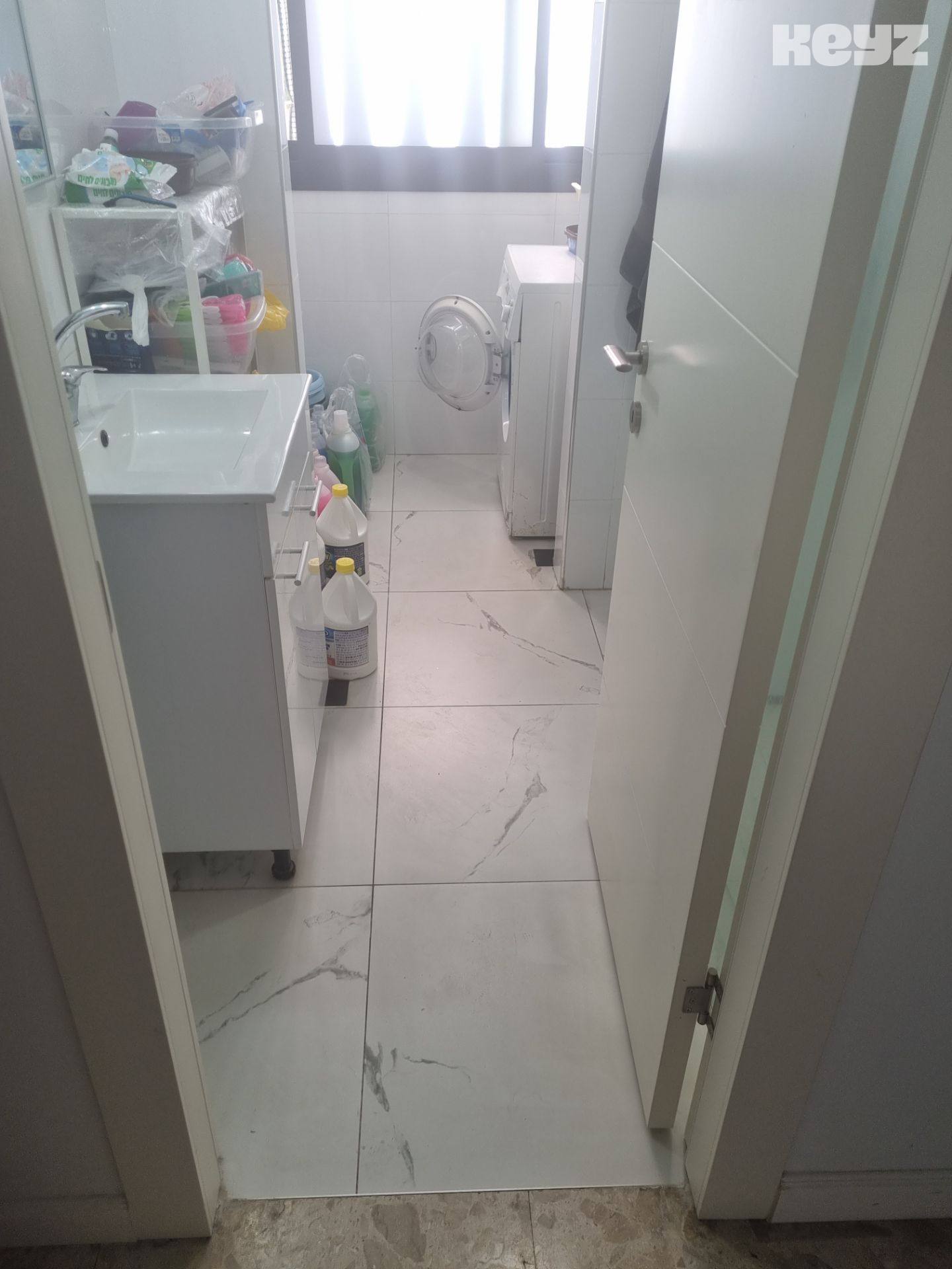 vehicle-6