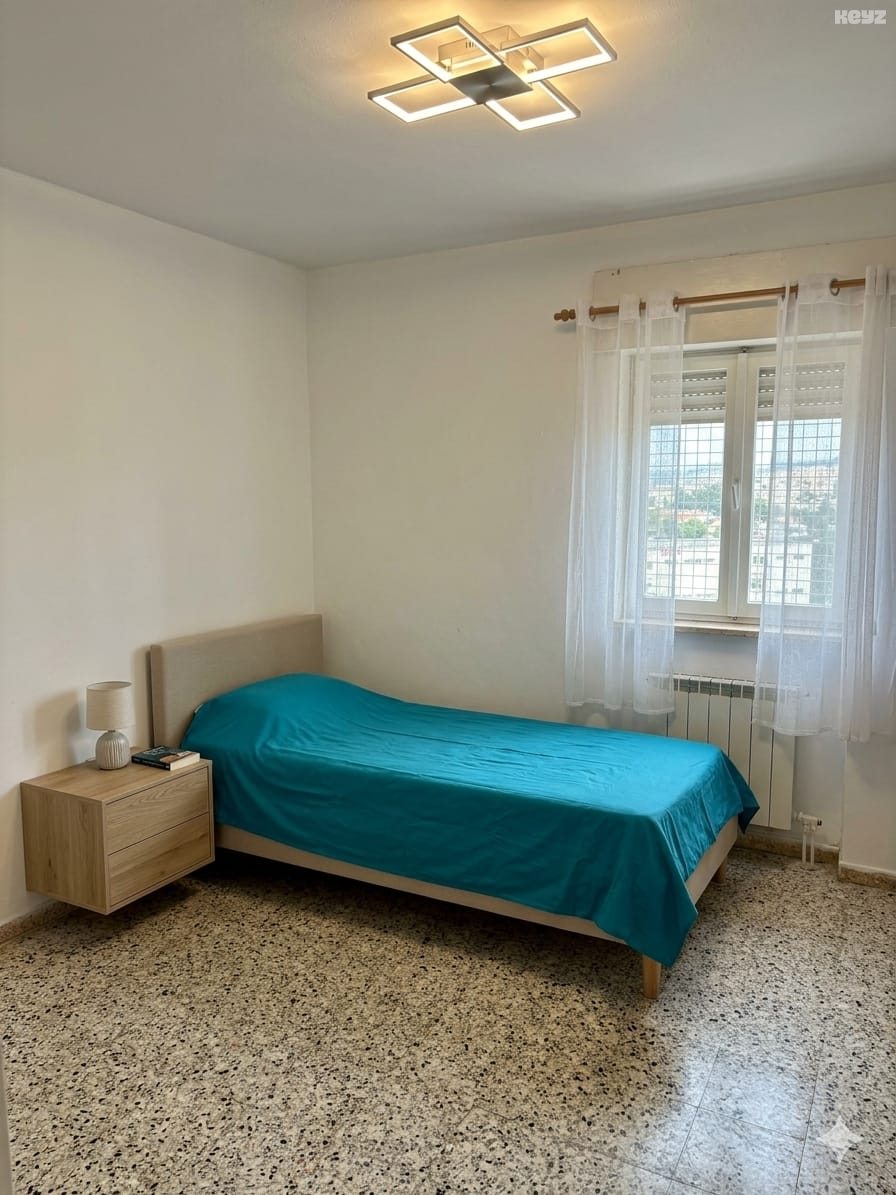 vehicle-12