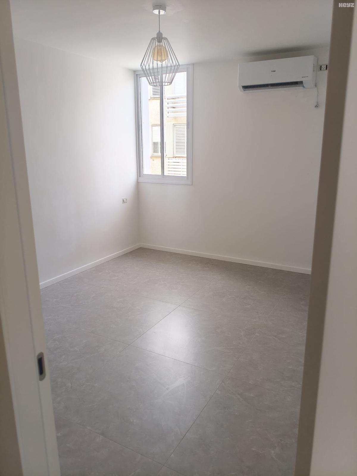 vehicle-10