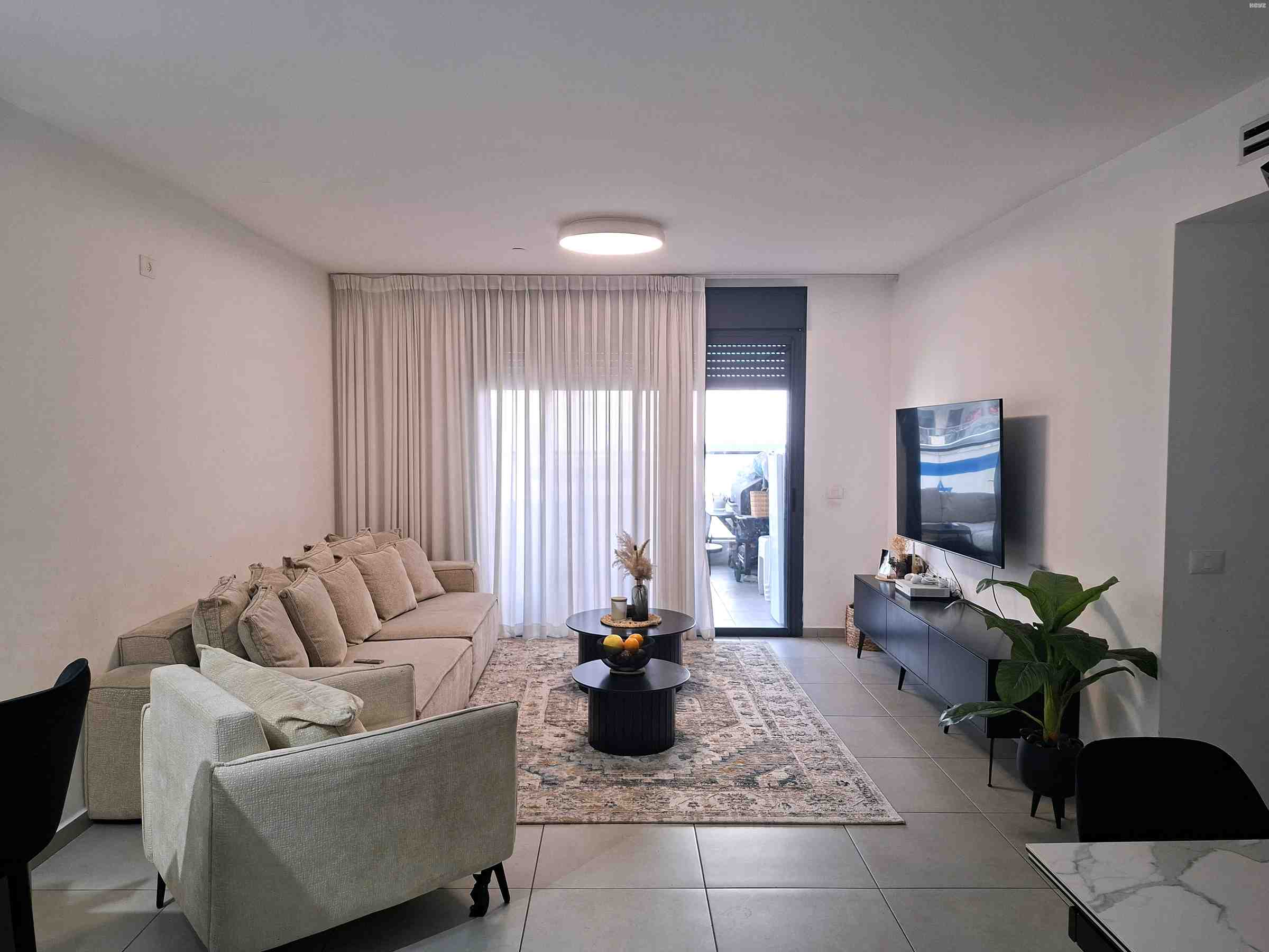 vehicle-1
