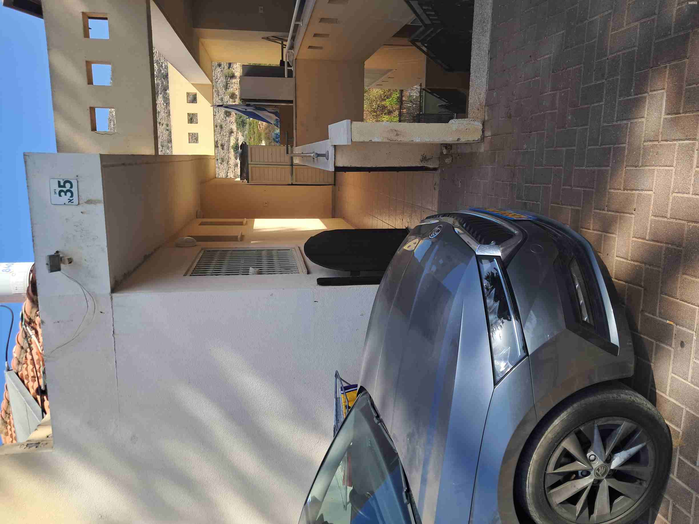 vehicle-3