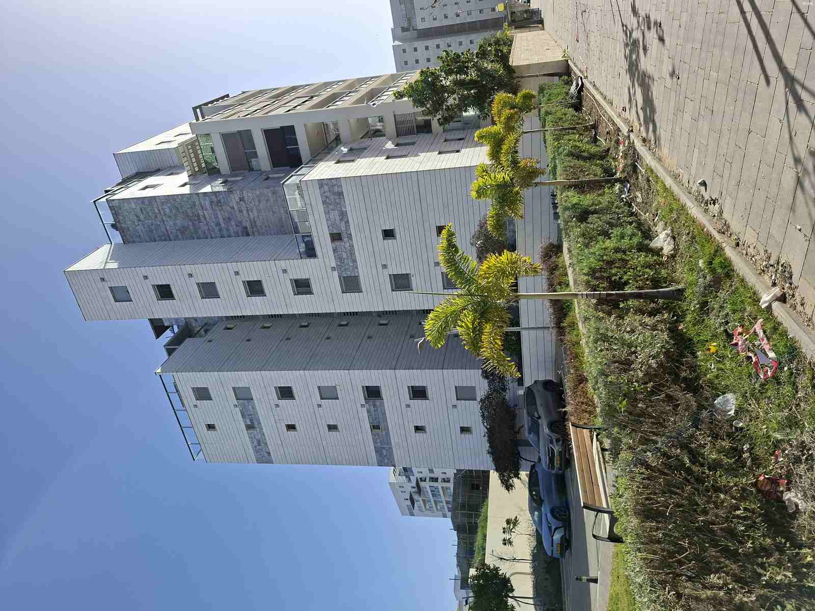vehicle-11