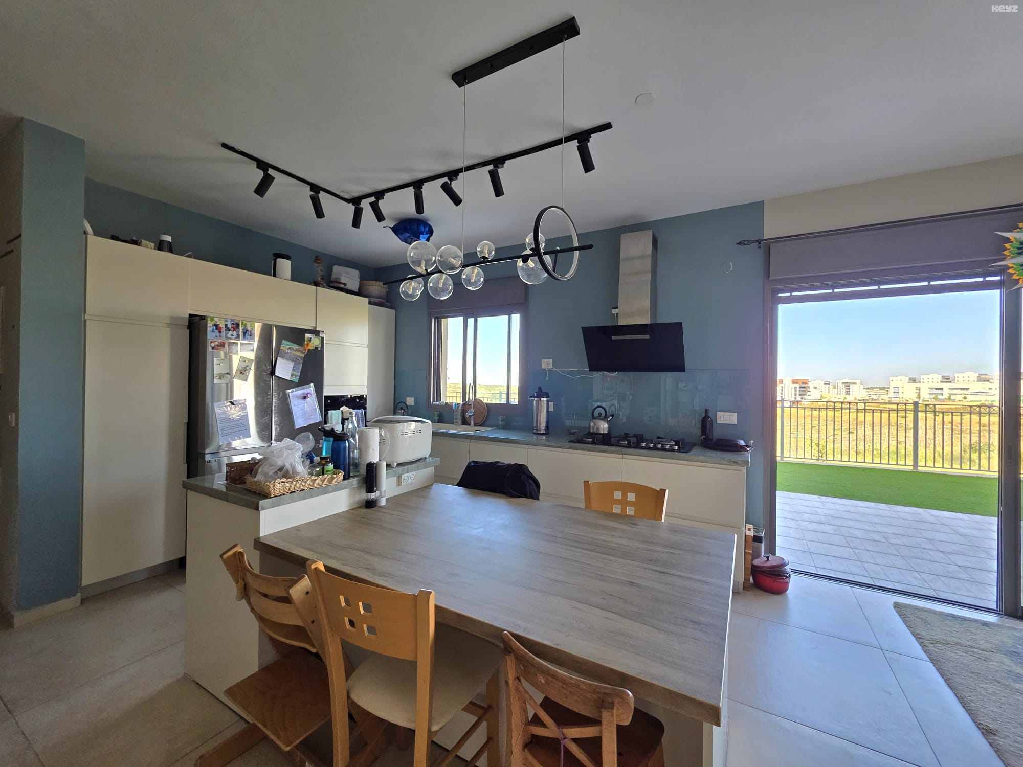 vehicle-13